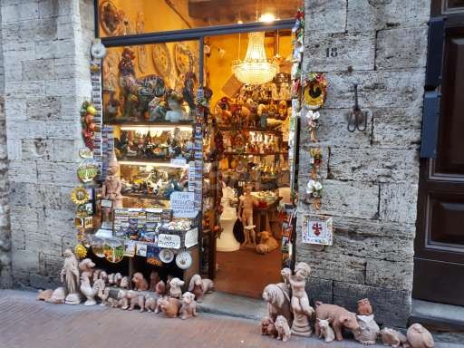 Souvenirläden San Gimignano