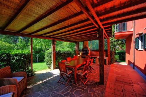 Viletta Montecuccoli überdachte Terrasse, Lounge