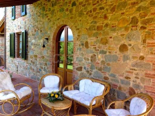 Villa Stone